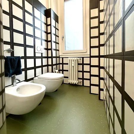 Marianihome Alserio25 Apartmán *